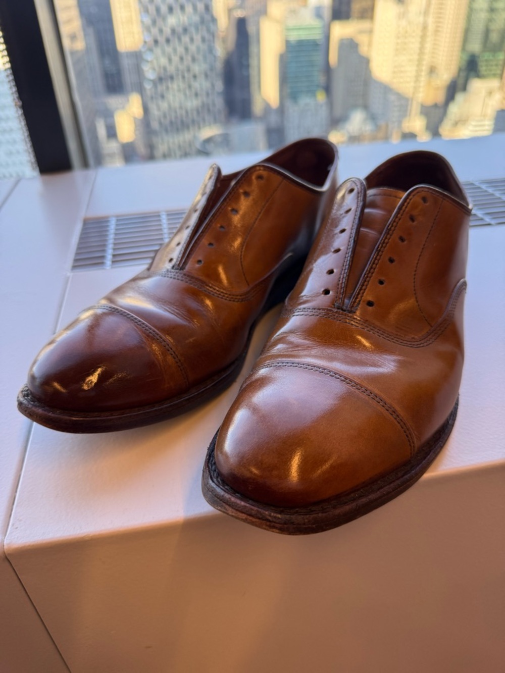 Allen Edmonds Men's Cap-Toe Oxfords - Chestnut Brown